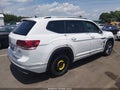 2019 Volkswagen Atlas — photo 4 of 17 | VIN 1V2XR2CA0KC570049