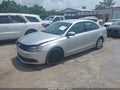 2011 Volkswagen Jetta — photo 2 of 16 | VIN 3VWDX7AJ1BM056202