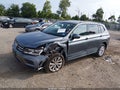 2020 Volkswagen Tiguan — photo 2 of 16 | VIN 3VV0B7AXXLM148173