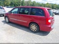 2015 Chrysler Town & Country — photo 3 of 17 | VIN 2C4RC1BG3FR588280