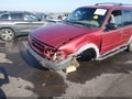 2000 Ford Explorer — photo 6 of 18 | VIN 1FMZU62X9YZB72040