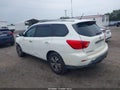 2017 Nissan Pathfinder — photo 3 of 16 | VIN 5N1DR2MM4HC696397