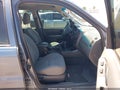 Photo 5 of 11 — 2005 Ford Escape