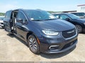 2021 Chrysler Pacifica — photo 1 of 16 | VIN 2C4RC1BG4MR517215