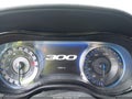 2016 Chrysler 300 — photo 7 of 11 | VIN 2C3CCAGG1GH152456