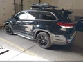 2019 Toyota Highlander — photo 3 of 16 | VIN 5TDJZRFH5KS602985