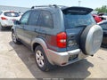 Photo 3 of 11 — 2004 Toyota RAV4
