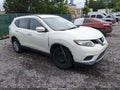 2015 Nissan Rogue Sport — photo 1 of 16 | VIN 5N1AT2MVXFC787538
