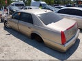 2006 Cadillac DTS — photo 3 of 10 | VIN 1G6KD57YX6U150501