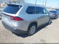 2024 Toyota Highlander — photo 4 of 15 | VIN 5TDAAAB54RS006538