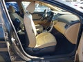 Photo 5 of 11 — 2012 Hyundai Elantra