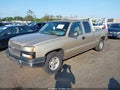 2004 Chevrolet Silverado 1500 — photo 2 of 16 | VIN 1GCEC19X94Z226297