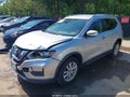 2017 Nissan Rogue — photo 2 of 16 | VIN JN8AT2MV5HW016320