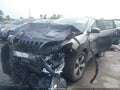 2019 Jeep Cherokee — photo 2 of 18 | VIN 1C4PJLDB6KD109616
