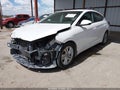 2020 Hyundai Elantra — photo 2 of 16 | VIN 5NPD84LF0LH611073