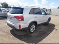 2015 Kia Sorento — photo 4 of 16 | VIN 5XYKU4A71FG626224