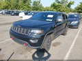 2017 Jeep Grand Cherokee — photo 2 of 16 | VIN 1C4RJFLG1HC688844