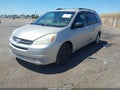 Photo 2 of 11 — 2005 Toyota Sienna