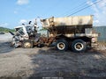 2003 Mack 600 Rd600 — photo 15 of 16 | VIN 1M2AC07C83M007265