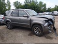 Photo 13 of 16 — 2005 Toyota Sequoia