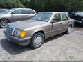 1992 Mercedes-Benz 300 — photo 2 of 11 | VIN WDBEB28E3NB638815