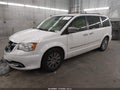 2015 Chrysler Town & Country — photo 2 of 17 | VIN 2C4RC1CG3FR547338