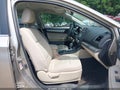 2016 Subaru Legacy — photo 5 of 16 | VIN 4S3BNAA63G3019153