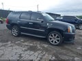 2008 Cadillac Escalade — photo 1 of 11 | VIN 1GYFK638X8R263641