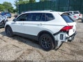 2024 Volkswagen Tiguan — photo 3 of 17 | VIN 3VVMB7AX6RM104858