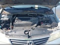 2004 Honda Odyssey — photo 10 of 16 | VIN 5FNRL18584B112492