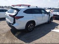 2024 Toyota Highlander — photo 4 of 16 | VIN 5TDKDRAH3RS538658