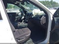 2019 Jeep Grand Cherokee — photo 5 of 15 | VIN 1C4RJFAG9KC527782