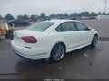 2018 Volkswagen Passat — photo 4 of 16 | VIN 1VWAA7A38JC008380