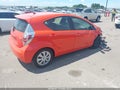 2014 Toyota Prius C — photo 4 of 17 | VIN JTDKDTB39E1081328