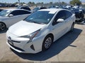 Photo 2 of 17 — 2017 Toyota Prius