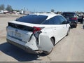 Photo 4 of 17 — 2017 Toyota Prius