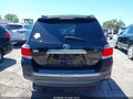 Photo 16 of 21 — 2011 Toyota Highlander