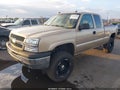 2004 Chevrolet Silverado 1500 — photo 2 of 16 | VIN 2GCEK19T741167937