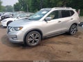 2018 Nissan Rogue — photo 2 of 17 | VIN 5N1AT2MT8JC838753