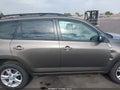 2011 Toyota RAV4 — photo 13 of 16 | VIN JTMBF4DV6B5039038