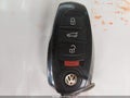 Photo 11 of 17 — 2013 Volkswagen Touareg