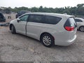 2017 Chrysler Pacifica — photo 3 of 16 | VIN 2C4RC1DG2HR771170