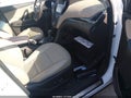 2017 Hyundai Santa Fe — photo 5 of 16 | VIN 5XYZUDLB5HG482261