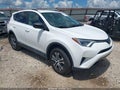 2018 Toyota RAV4 — photo 1 of 17 | VIN 2T3ZFREV4JW447913