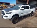 2017 Toyota Tacoma — photo 2 of 17 | VIN 3TMCZ5AN9HM070986