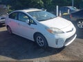 Photo 1 of 16 — 2013 Toyota Prius