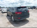 2019 Kia Sorento — photo 3 of 17 | VIN 5XYPGDA39KG562714