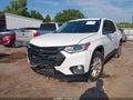2021 Chevrolet Traverse — photo 2 of 17 | VIN 1GNEVLKW3MJ171441