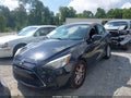Photo 2 of 16 — 2017 Toyota Yaris
