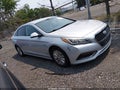 Photo 13 of 16 — 2017 Hyundai Sonata Hybrid